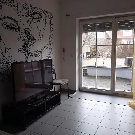Apartment Close To Seenah